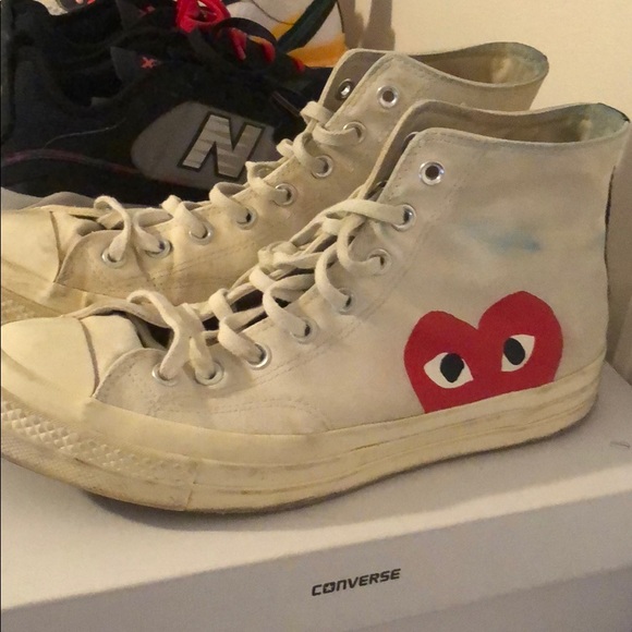 beat up cdg converse